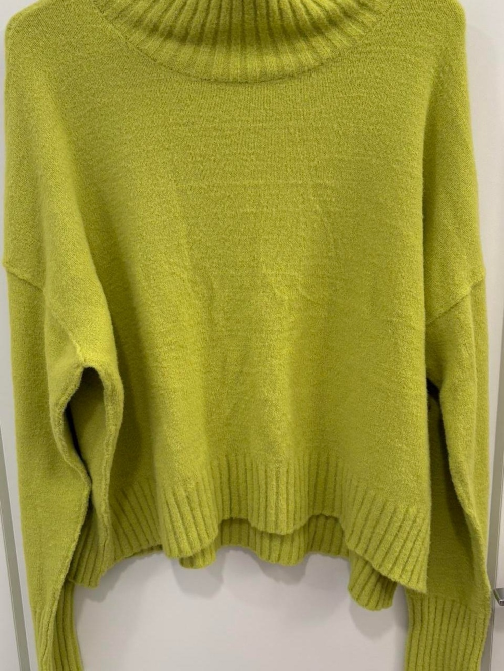 Free People Vancouver Mock Neck Chartreuse Sweater Size Large